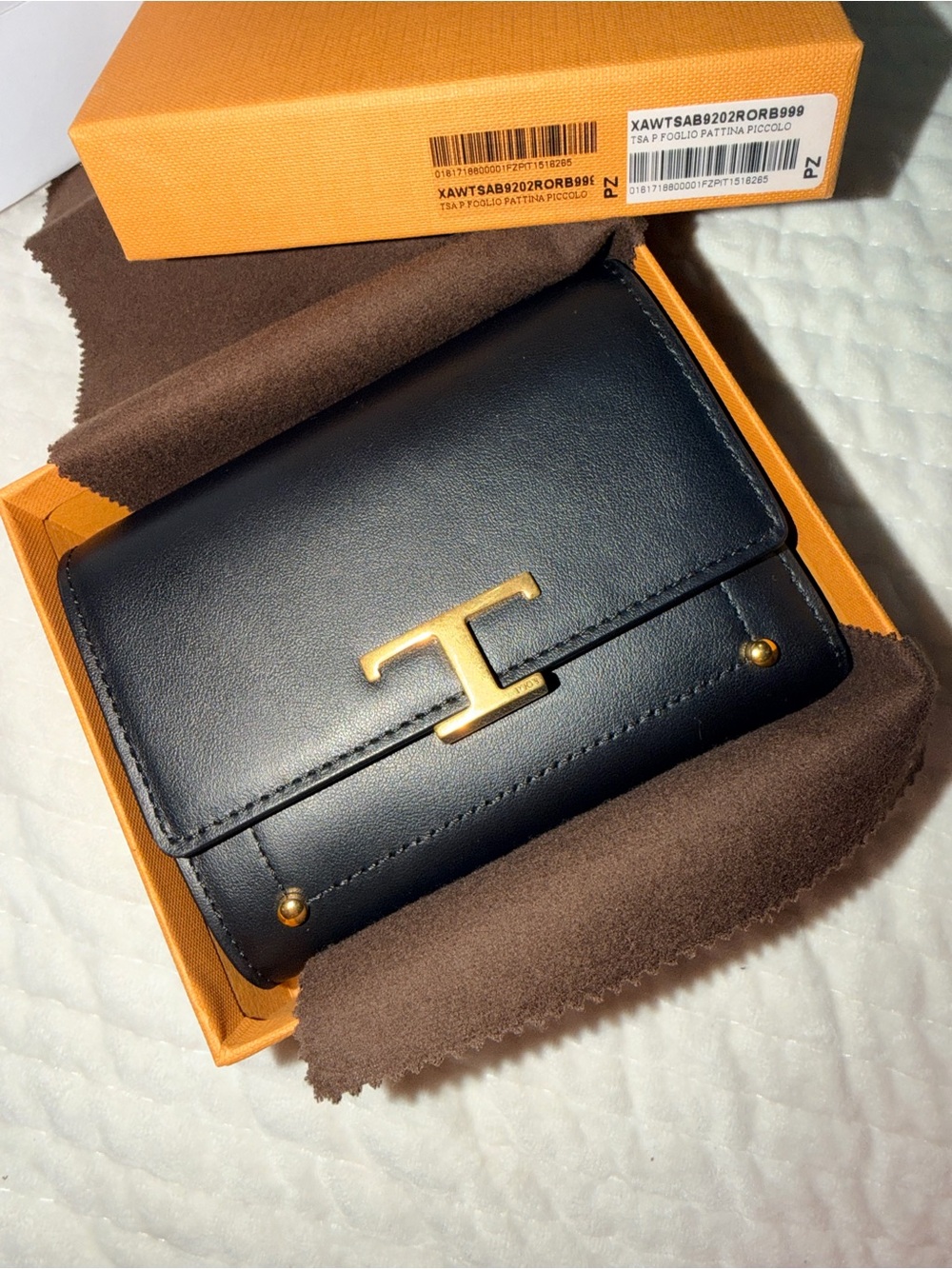 Tod's T Timeless Black Wallet - Picture 2 of 8